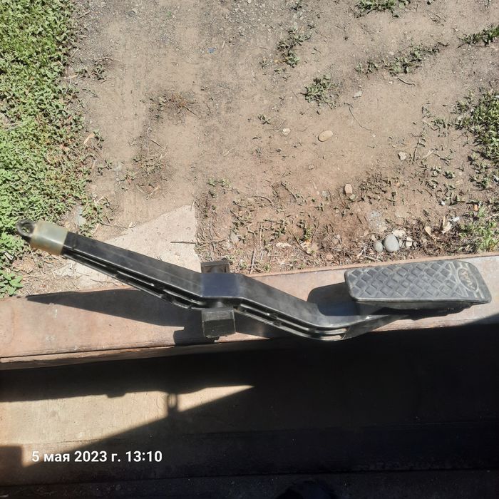 Педаль газа Audi 80 B4