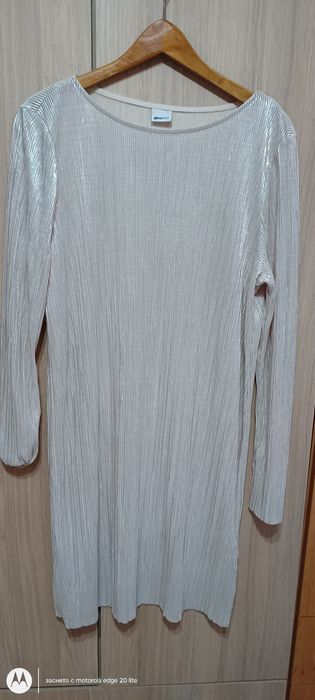 Дамска  рокля  размер L