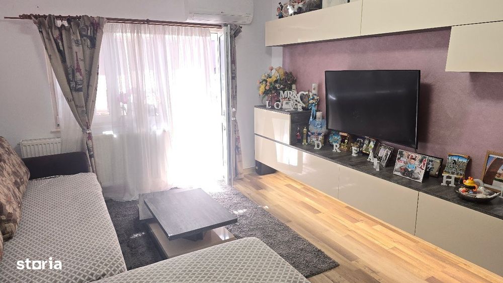 Vand apartament 2 camere dec. Deva, 22 Decembrie, 55 mp, mobilat