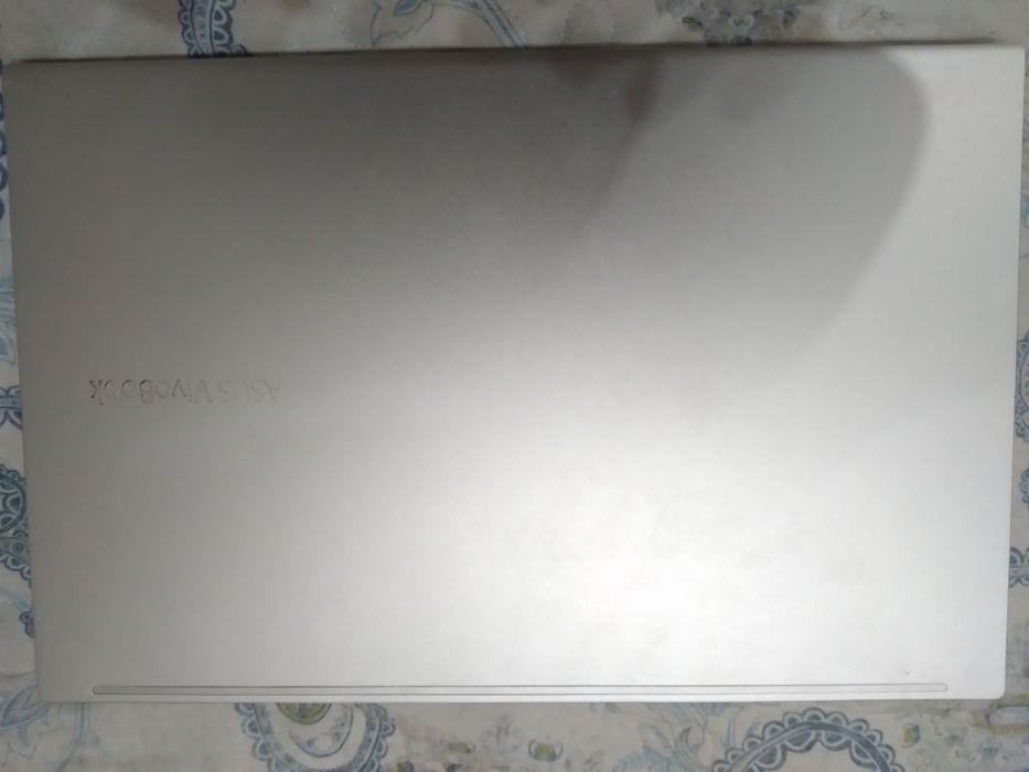 Asus Vivobook Pashti yangidek