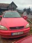 Vând 2 mașini la pachet