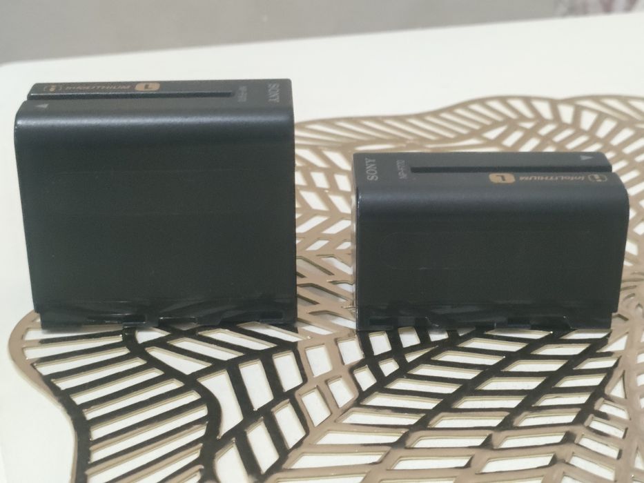 Видео камера.Аккумуляторы.Батарейка