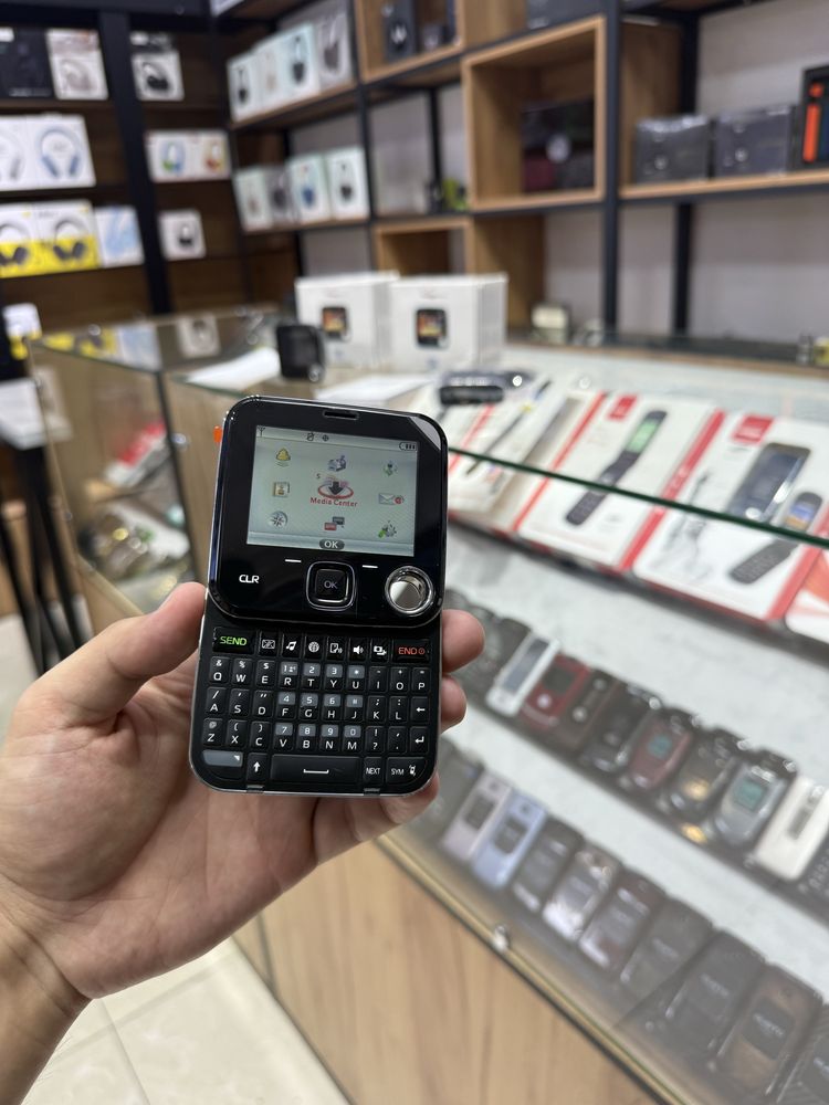 Perfectum Nokia 7705 новый пачка