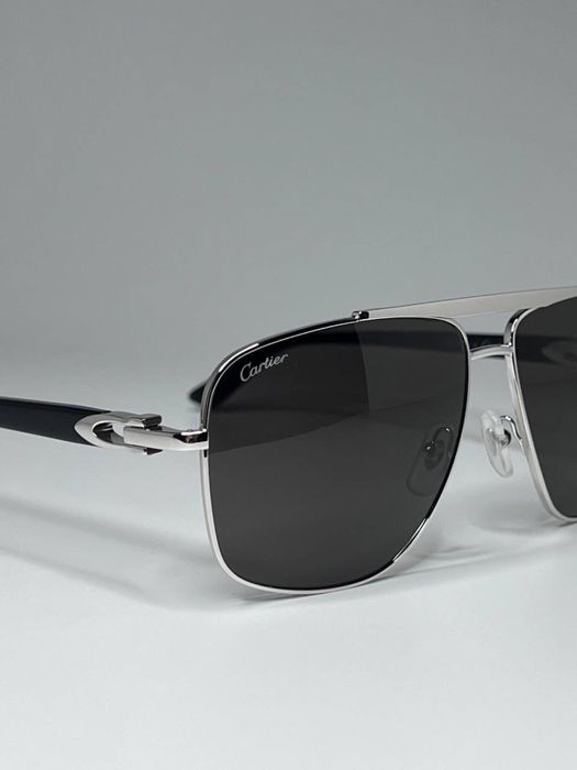 Продается новые очки cartier