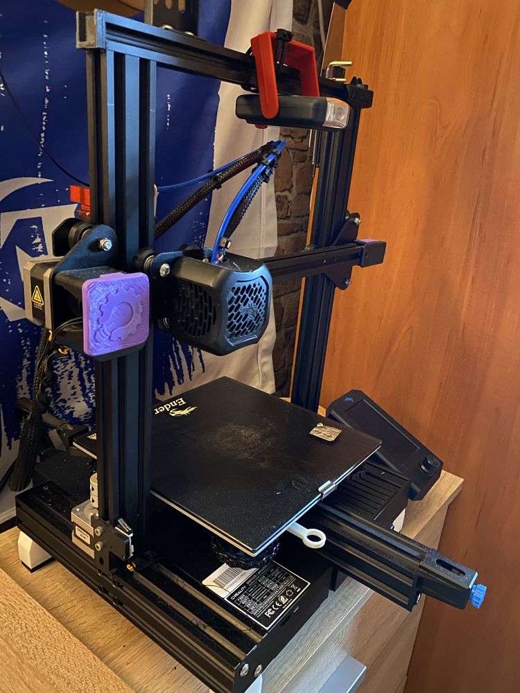 Imprimante 3 D creality ender 3-V2 , Anet A8 plus