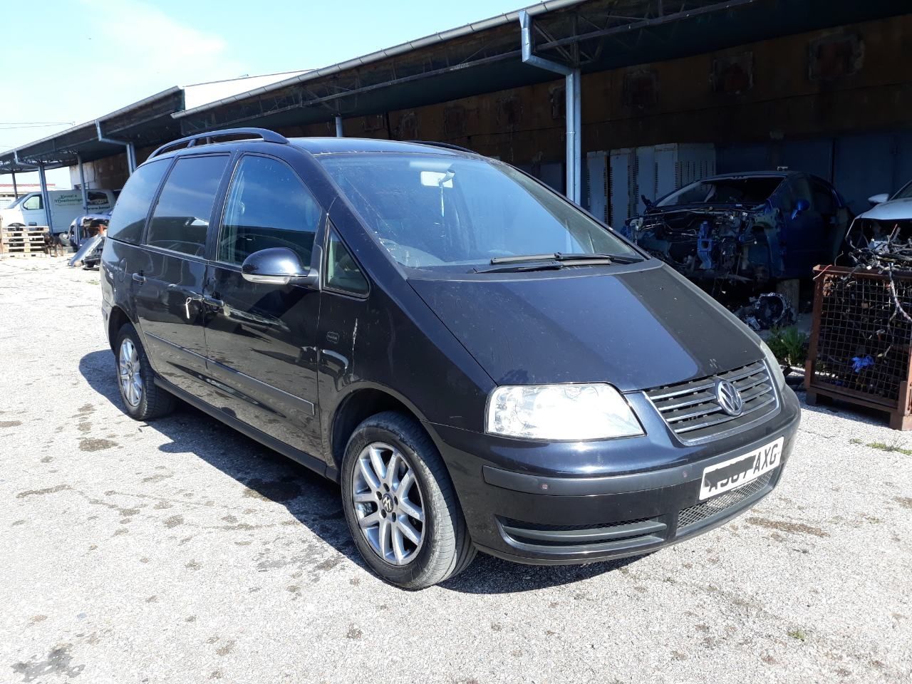 VW Sharan Шаран 1.9 ТДИ 2006 година На Части