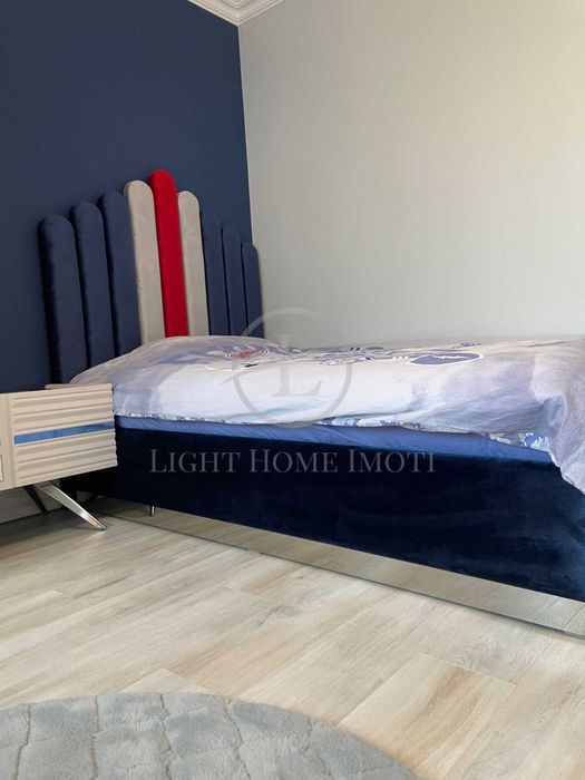 Продава се Тристаен апартамент в Пловдив, Кючук Париж - 89 кв.м за 1823 €/кв.м - Снимка #2