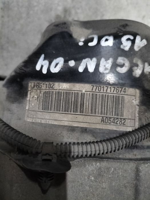 Ръчна скоростна кутия Renault Megane II 1.5DCI / Рено Меган 2 1.5дци