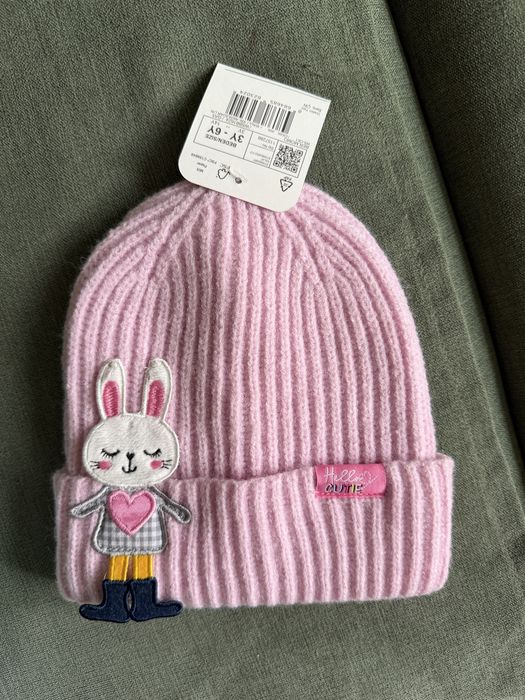 Новая шапка на девочку 2-2.5 года