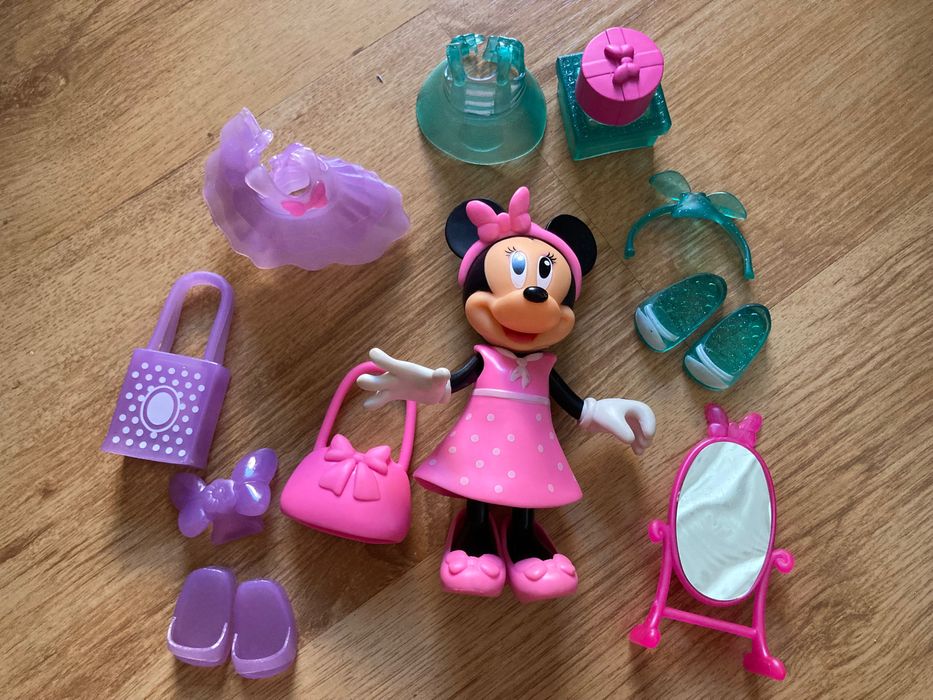 Мики Маус пластмасова фигурка с аксесоари 15 см.