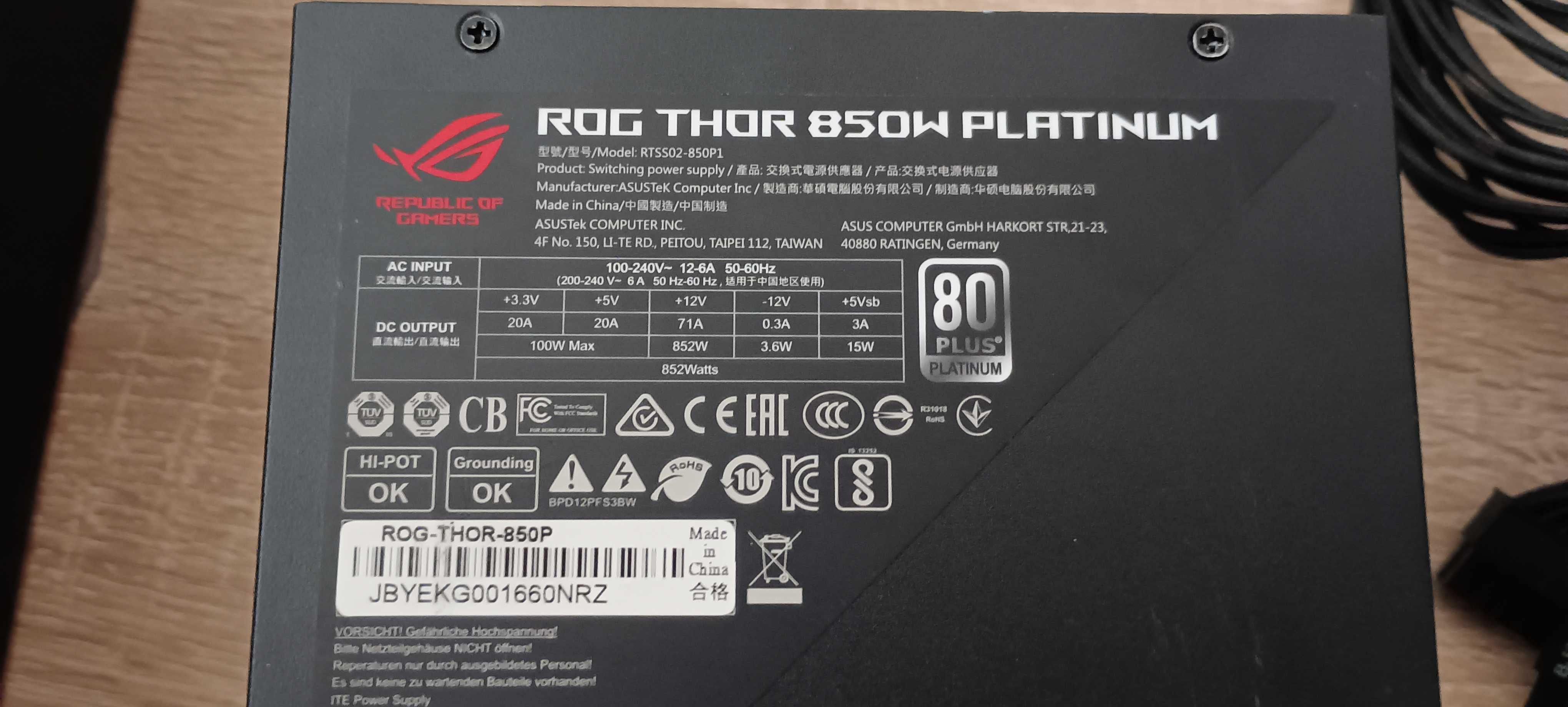 ASUS ROG THOR 850W Platinum LCD display PSU Захранване 850 вата