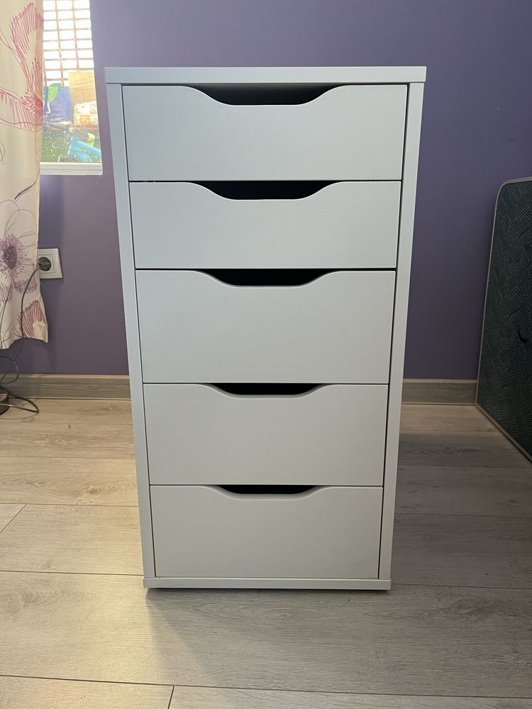 Ikea шкаф от серията Alex
