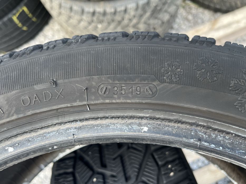 2бр 225/45/17 на 6,3мм с 19дот