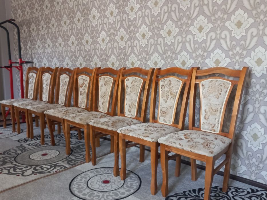 Продаётся стулья
