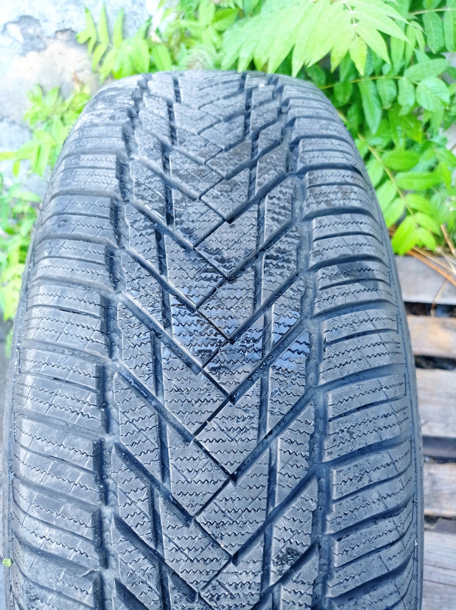 235/70/16 2022 г