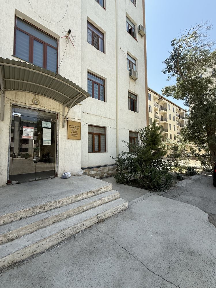 Нотурар под офис бино сотилади 124m2 +Подавали билан