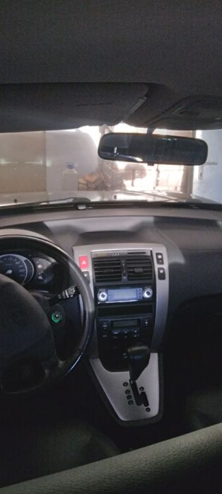 Hyundai Tucson 2.7 V6