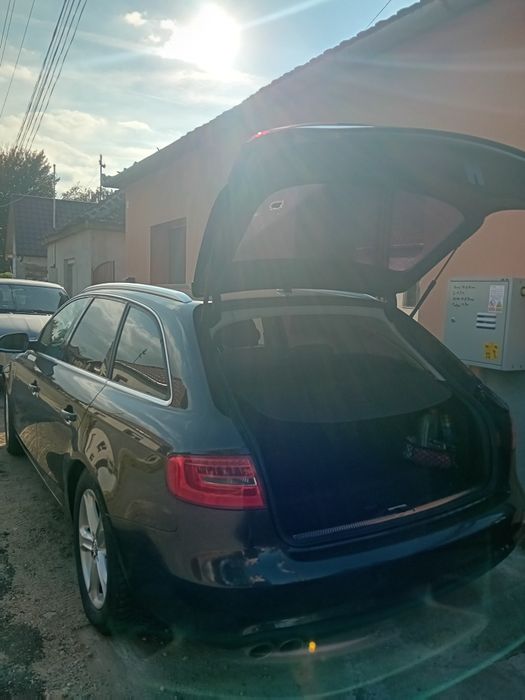Vând Audi A4 imatriculat