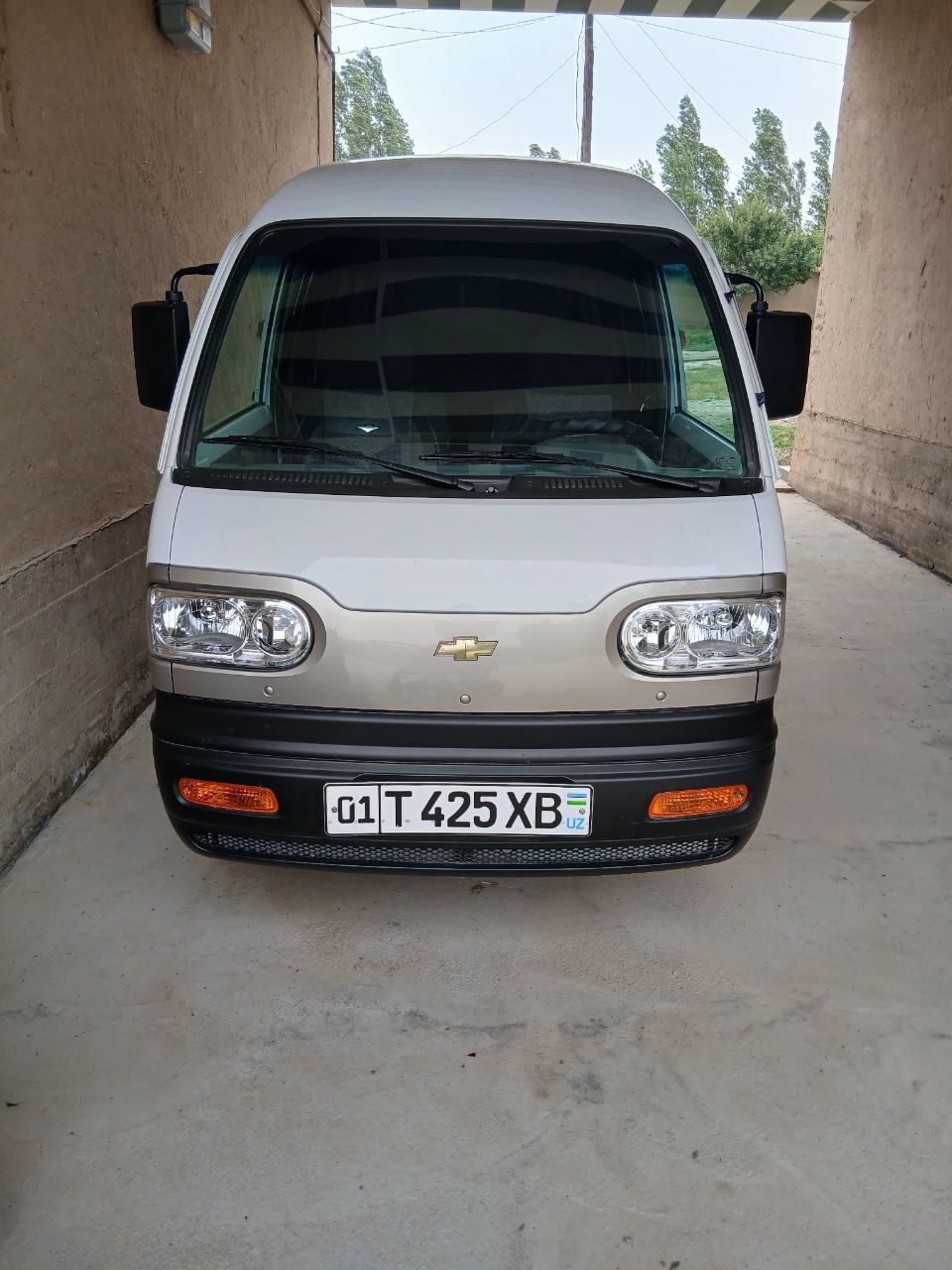 Дамас chevrolet состояние отличное