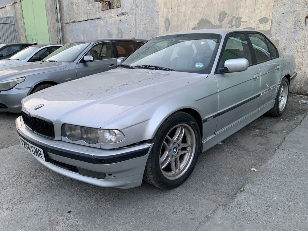 Продаваме на части бмв е38 728и bmw e38 728i