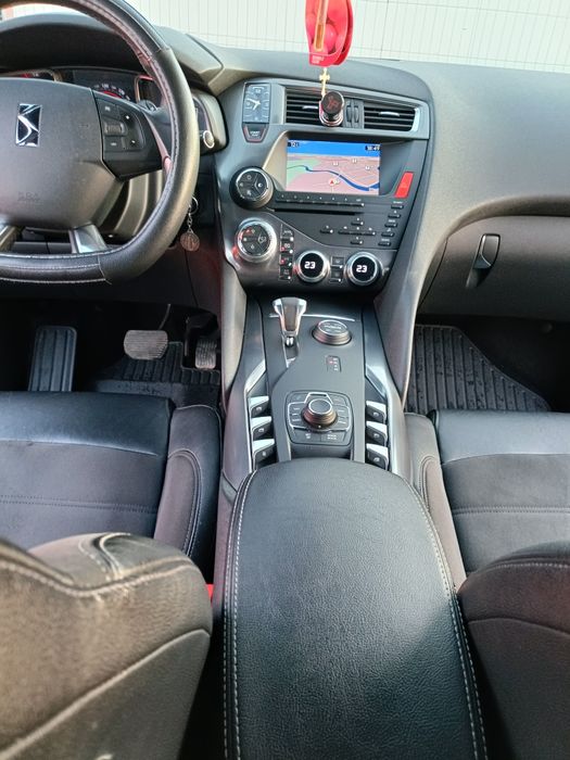 Vând sau Schimb Citroën ds5 hybridă