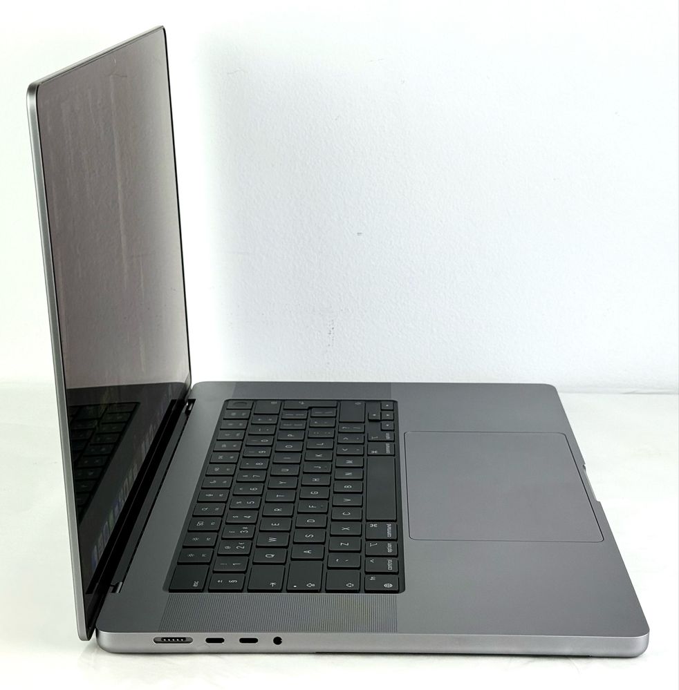 Apple MacBook Pro 16'' 2021 M1 PRO 16RAM 512SSD Гаранция!