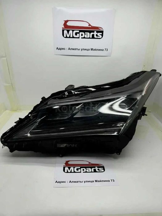 Фара б/у оригинал правая и левая от Lexus LX-570