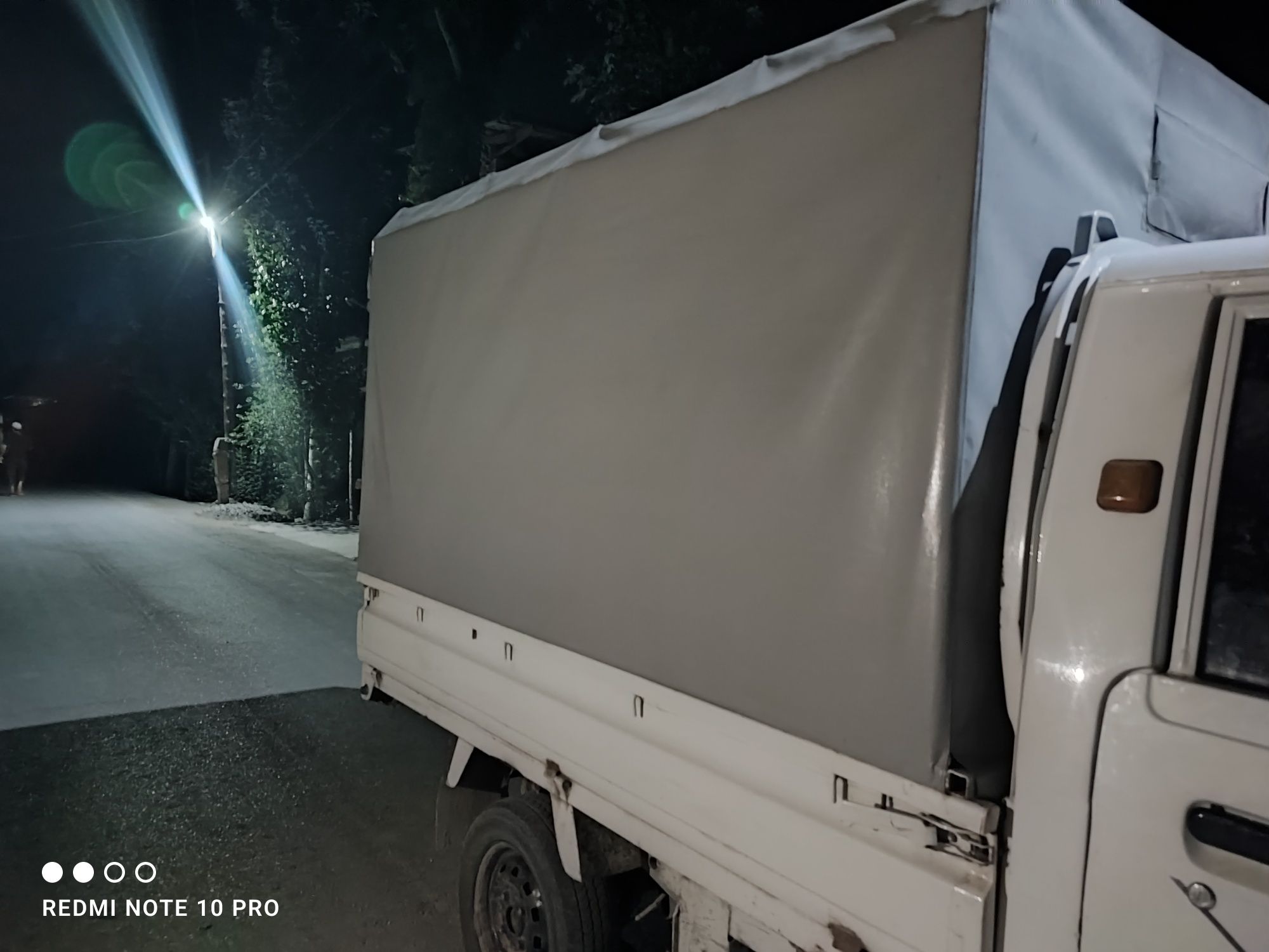 Labo uchun Tent sotiladi