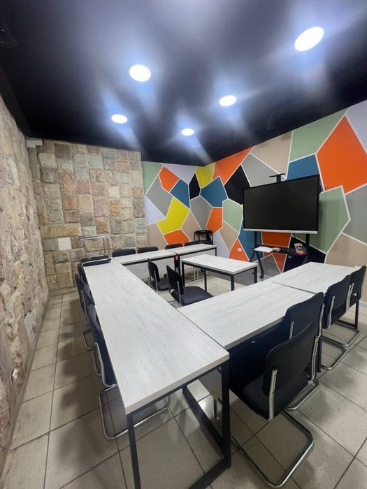 Новза метро нежилое помещение 397кв.м первая линия фасад 30м комнат 12