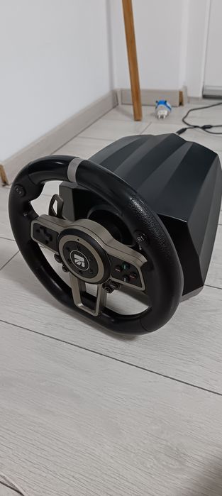 Vând volan FlashFire Suzuka 900 cu pedale și schimbător.