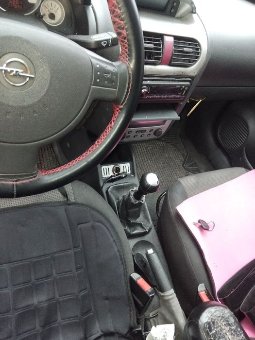 Opel corsa c 1.3 cdti