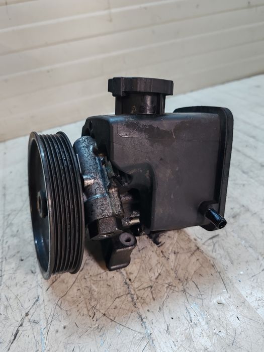 Pompa servo direcție mercede w204 350lei