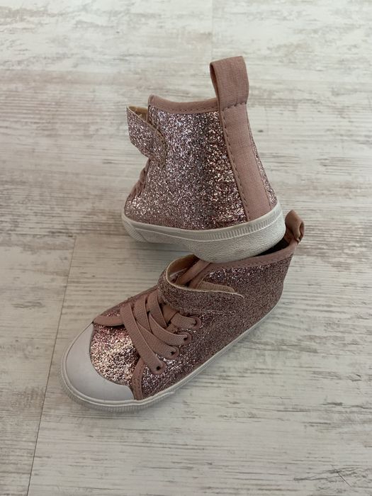 Блестящи кецове H&M 25 номер