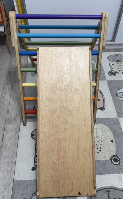 тодлър триъгълник на пиклер на Mam Toys.