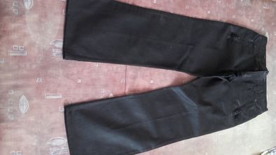 Pantaloni culoare neagra