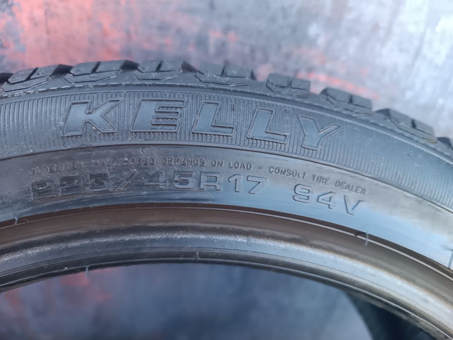 225/45/17 Kelly .