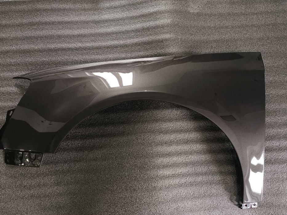 Aripa Vw Passat b6 maro LC8Z