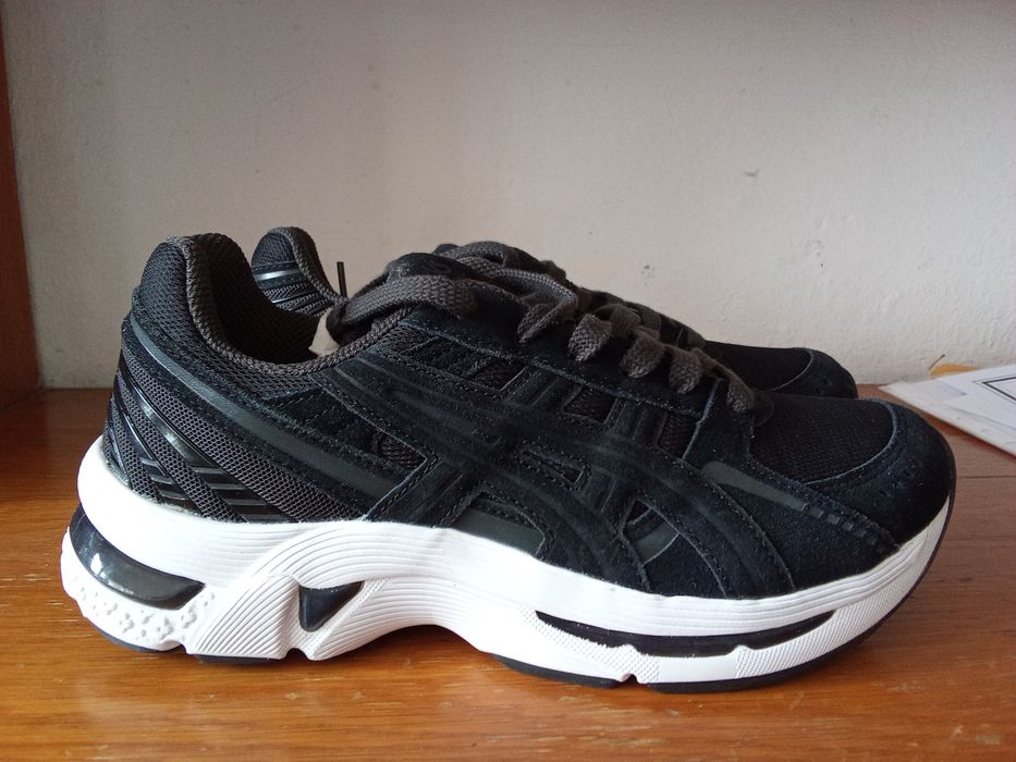 Asics gel,чисто нови , размер 40