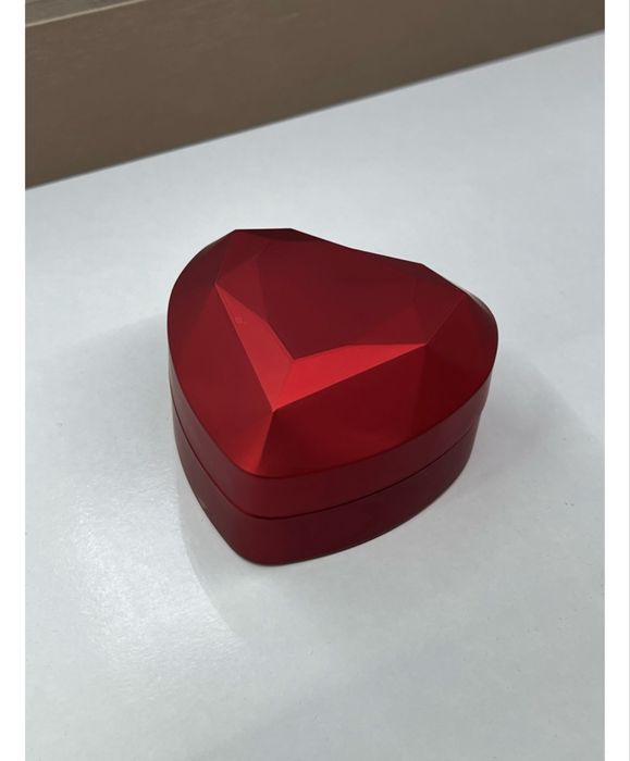 Футляр для украшений