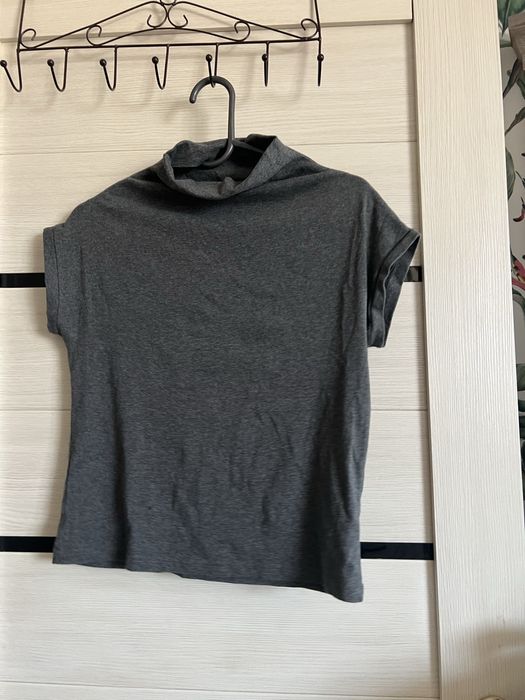 Продаю одежды,не ношу !