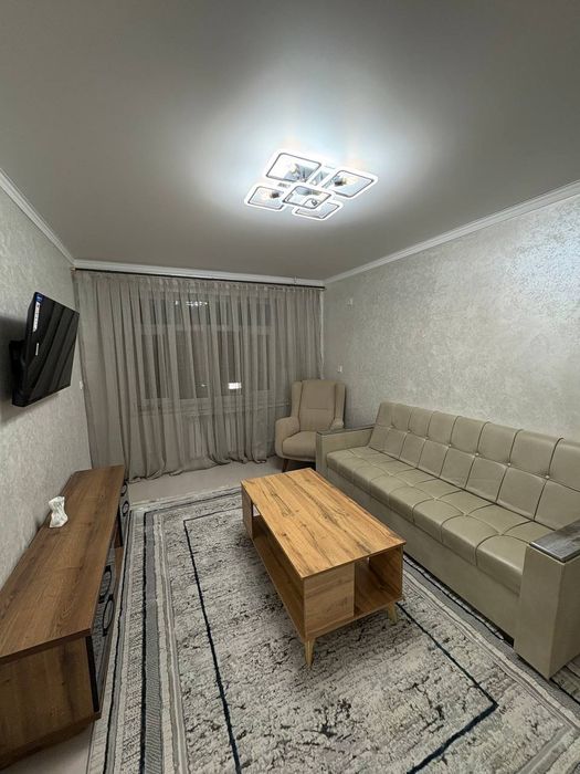 М.Улугбекский район Ялангач 1*2*4 всё есть Отличная квартира