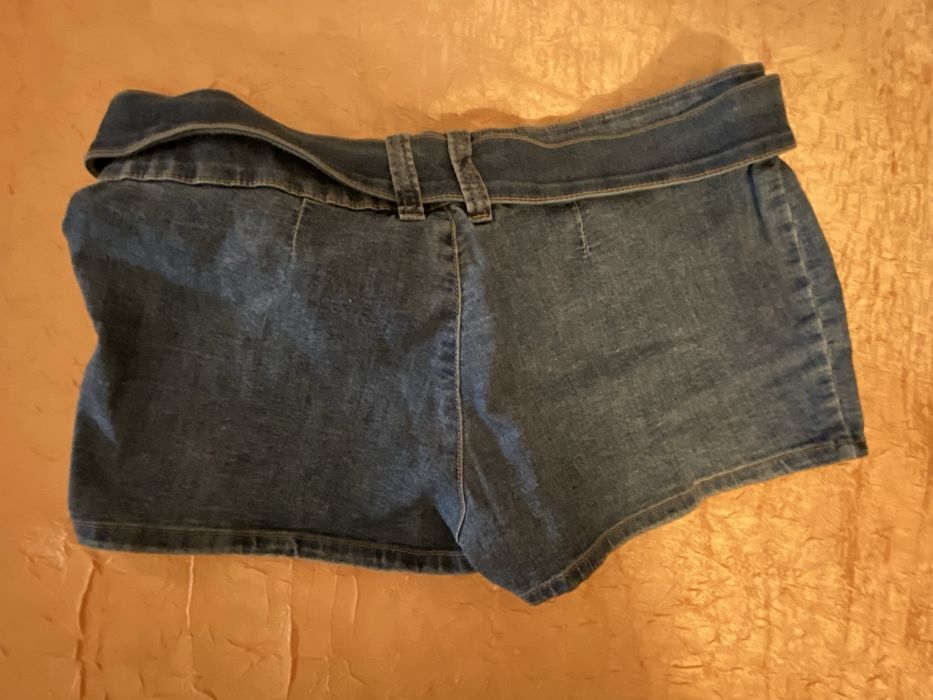 pantaloni scurti blugi