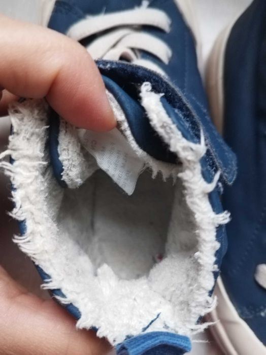 Ghetute unisex imblanite