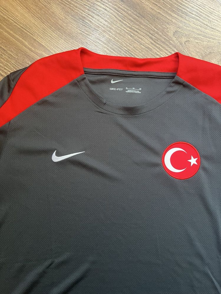 Мъжка тениска Nike