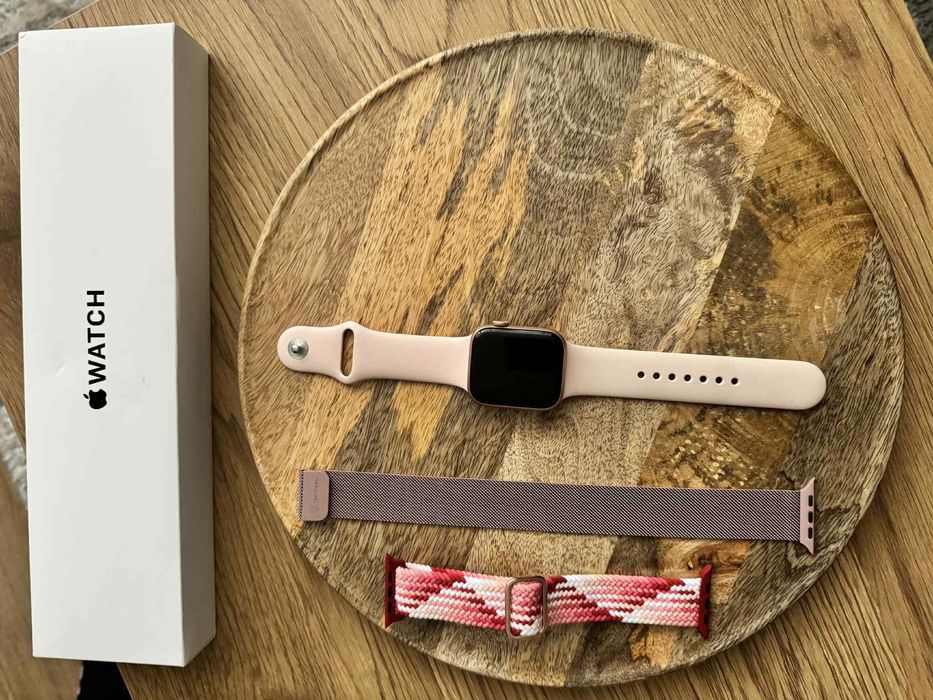 Apple Watch SE 44mm