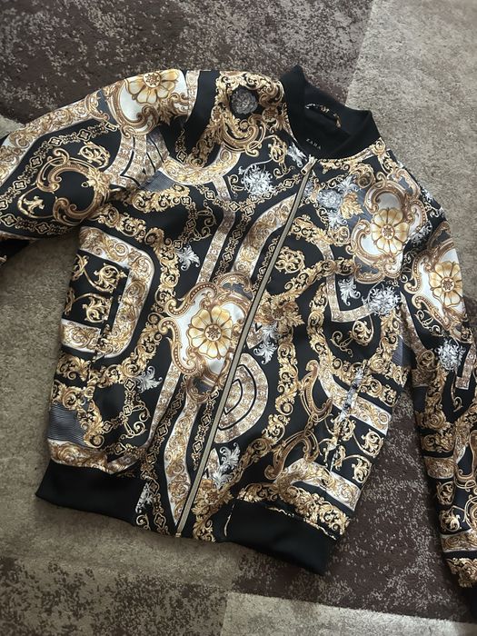 Bluza zara s ca noua