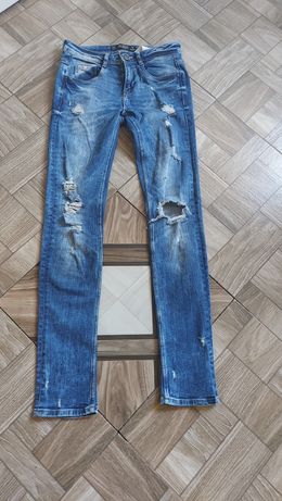 Продам джинсы zara