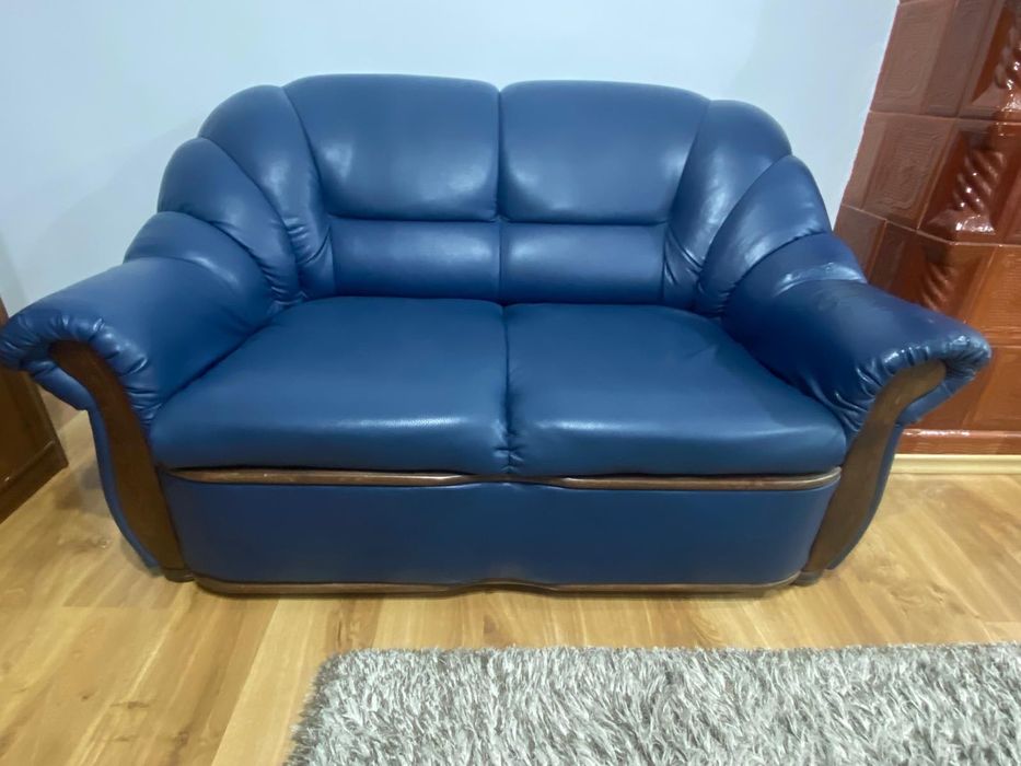 Set de două canapele albastre