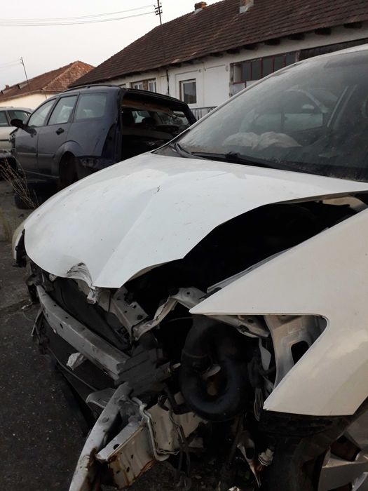 Ps. Toyota Auris 1.4 d, 90 cp 2007