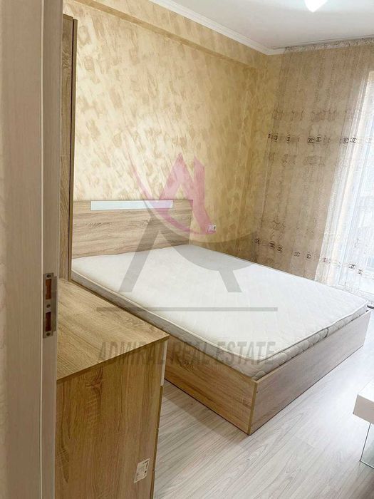 Дава се под наем Двустаен апартамент в Варна, Колхозен пазар - 65 кв.м за 498.27 € - Снимка #2